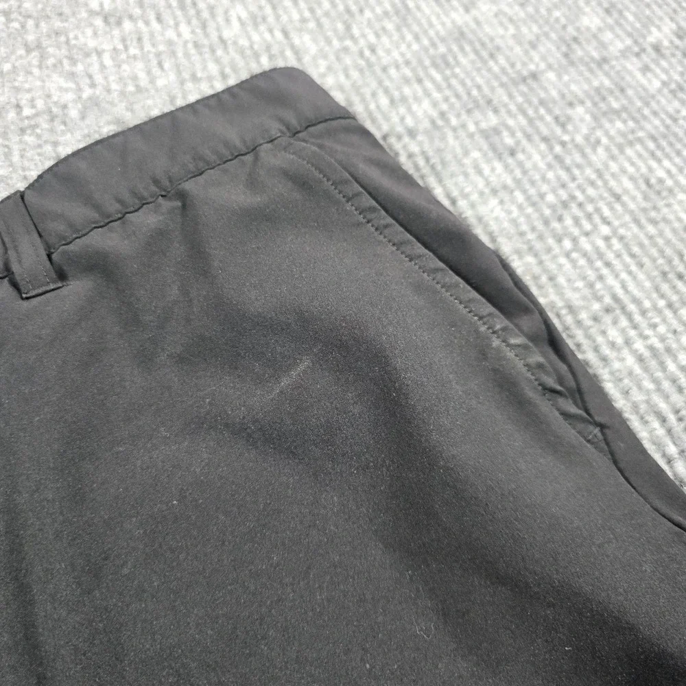 Adidas Shorts Mens 36 Black Microfiber Chino Golf Flat Front Summer Casual